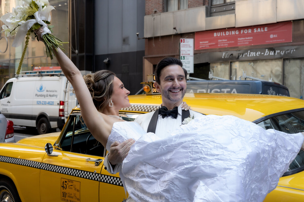 terrace-nyc-wedding-elegant-couple-190