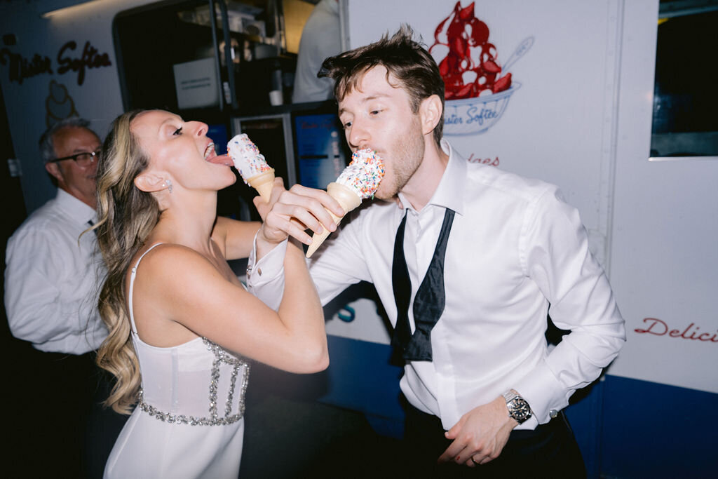 NikkiSanterre_EastCoastLuxuryWeddingPhotographer_TidesInnWedding_Katie&Greg-334