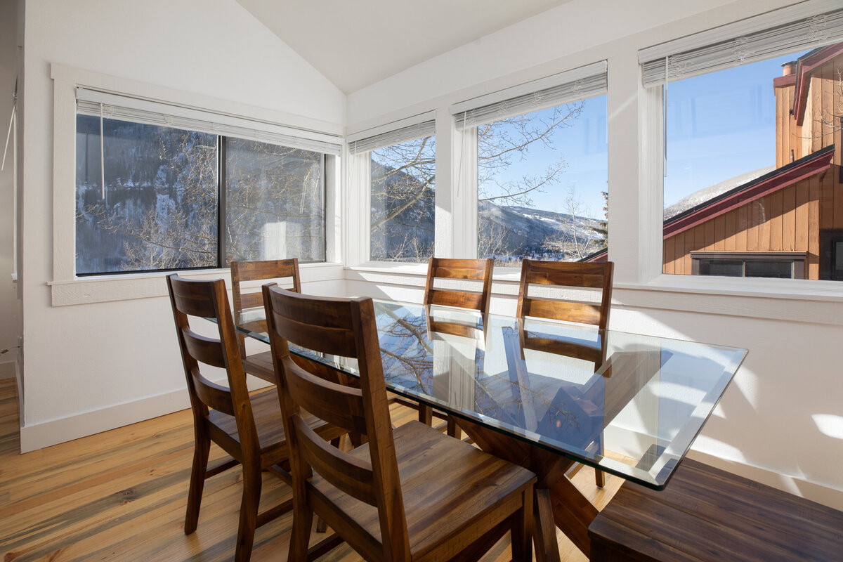 3094_boothfalls_14_interior_dining_b (1)