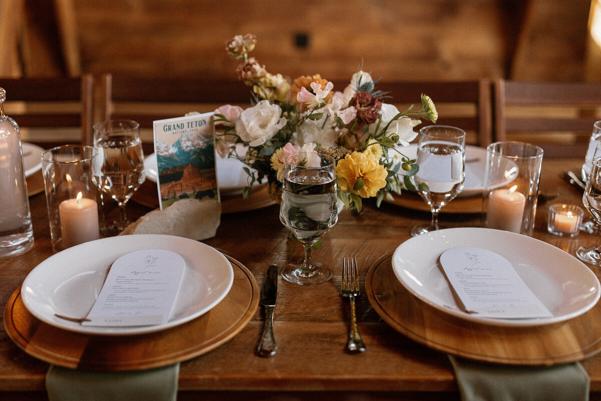 elegant mountain wedding reception decor