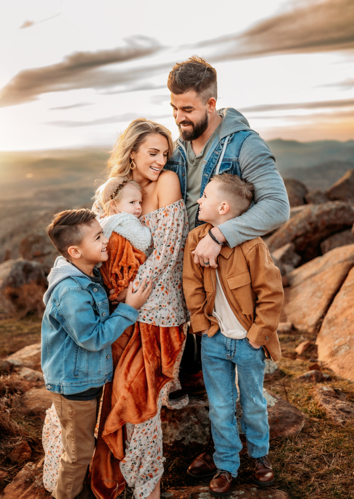 family-on-rocks-surfside
