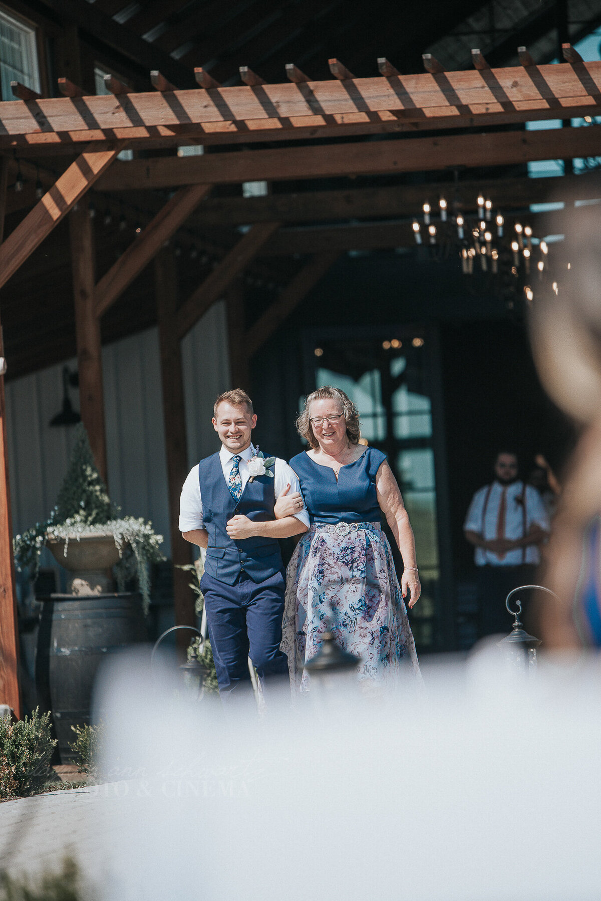 ceremony _ alaynna ann schwartz _ harpors vinyard _ iowa photographer _ playlife photography_0068