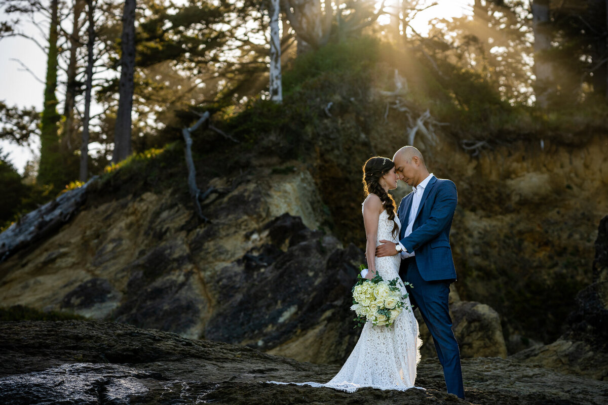 Oregon-Coast-elopement-photographer-25