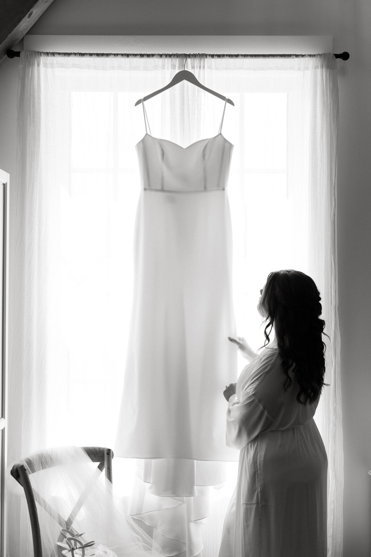 evergreen_weddings_co_canada_wedding_planner_designer_ottawa_winnipeg_toronto_full_service_wedding_planning_management_coordination_coordinating_design_services_designer_luxury_high_end_GettingReady-158