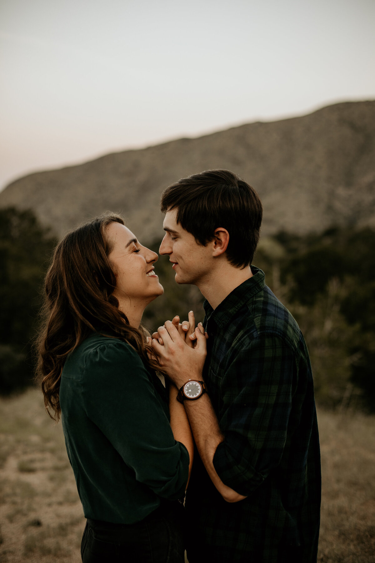 Sandia-Foothills-Jeep-Engagement-Photos-New-Mexico-18