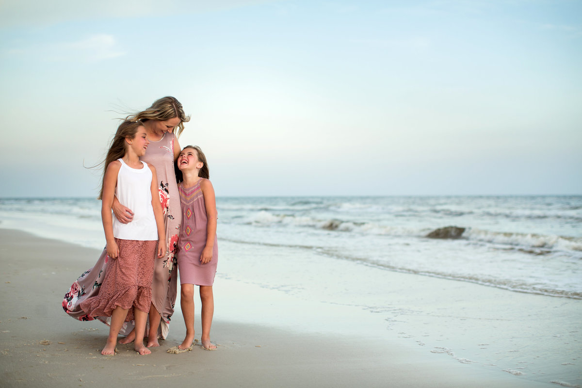 gwyne gray photography family beach portraits