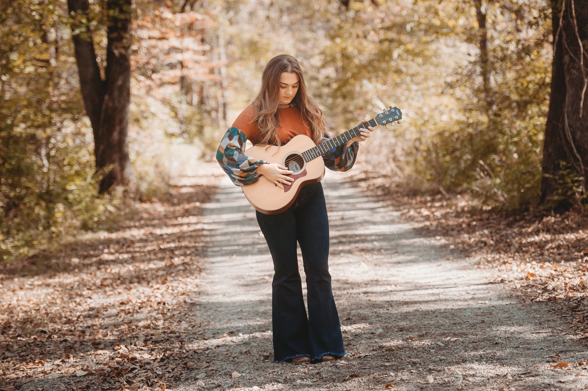 senior photos guitar