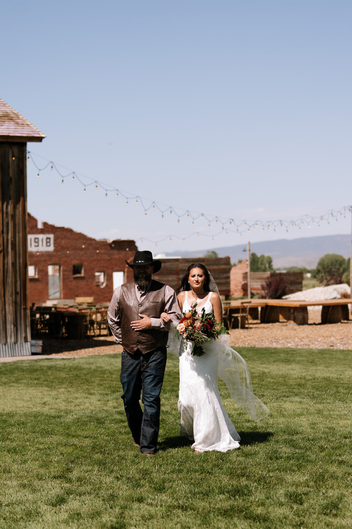 parkhomeranchwesternelegantwedding-15