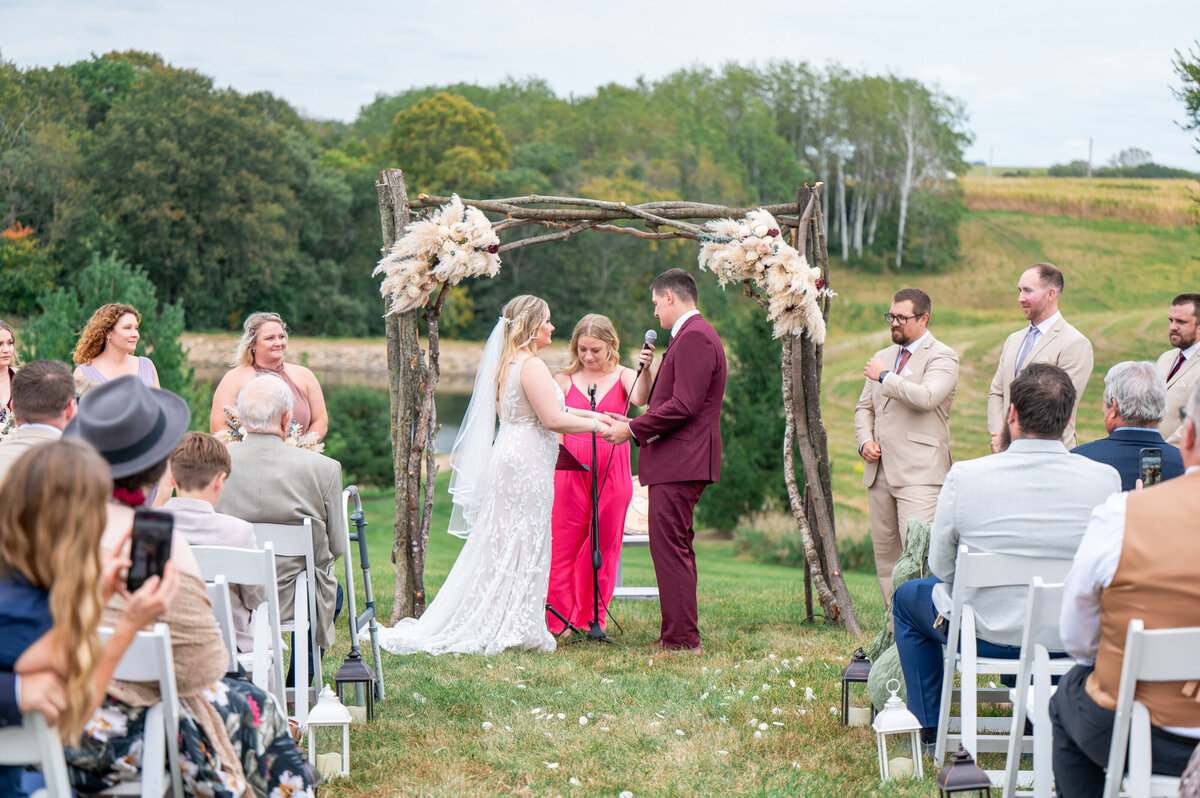 171-Wedding Ceremony Highlights-DSC_4285-Wedding Photography- St Cloud MN- Central MN, Nicole Hollenkamp