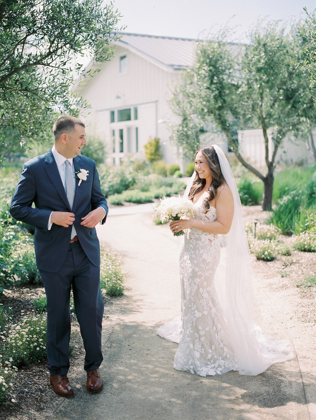 Luxury-Wedding-The-Barn-at-Harrow-Cellars-Sonoma-CA45