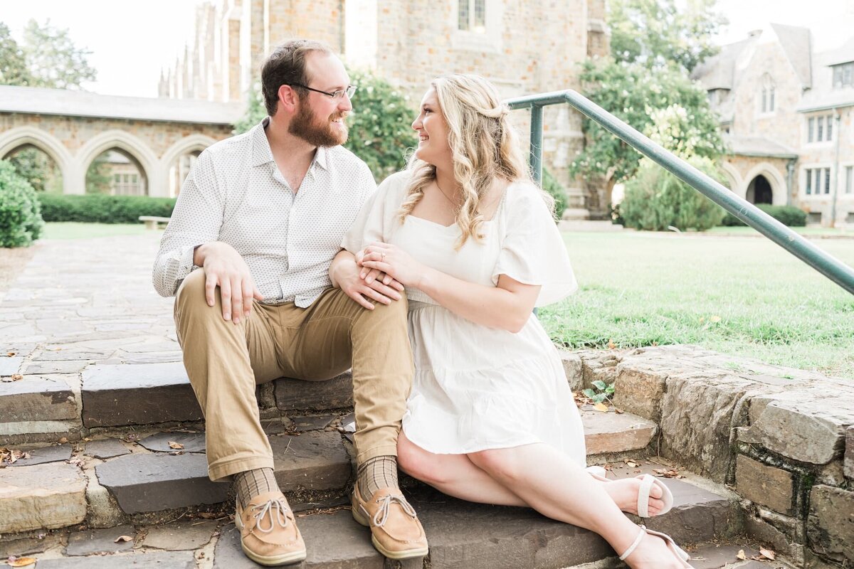 Elli-Row-Photography-Bery-College-Engagement_4902