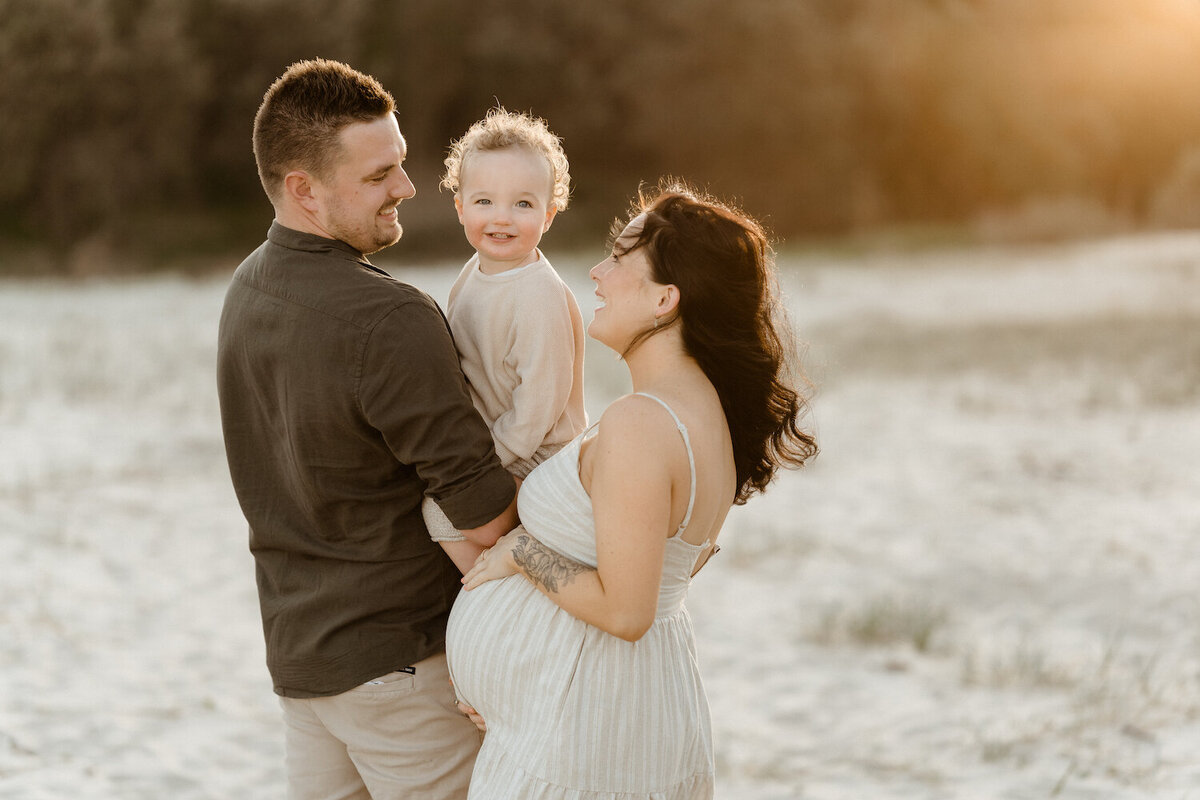 willow-and-rose-central-coast-maternity-photographer_26