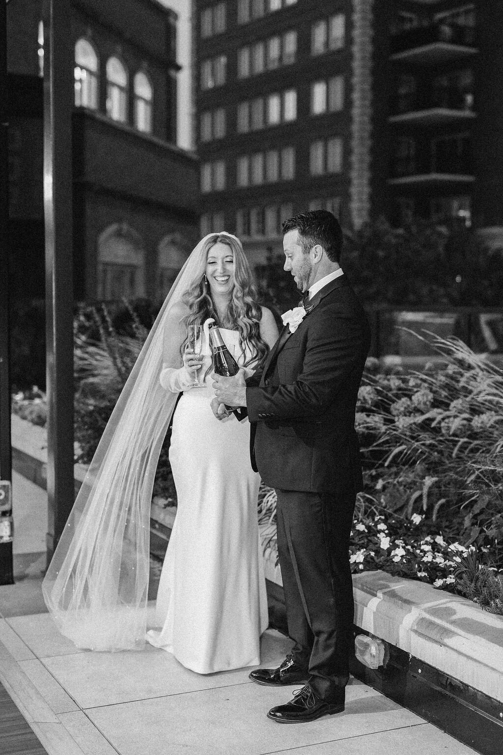 kendra_nick_wedding_bw-1016