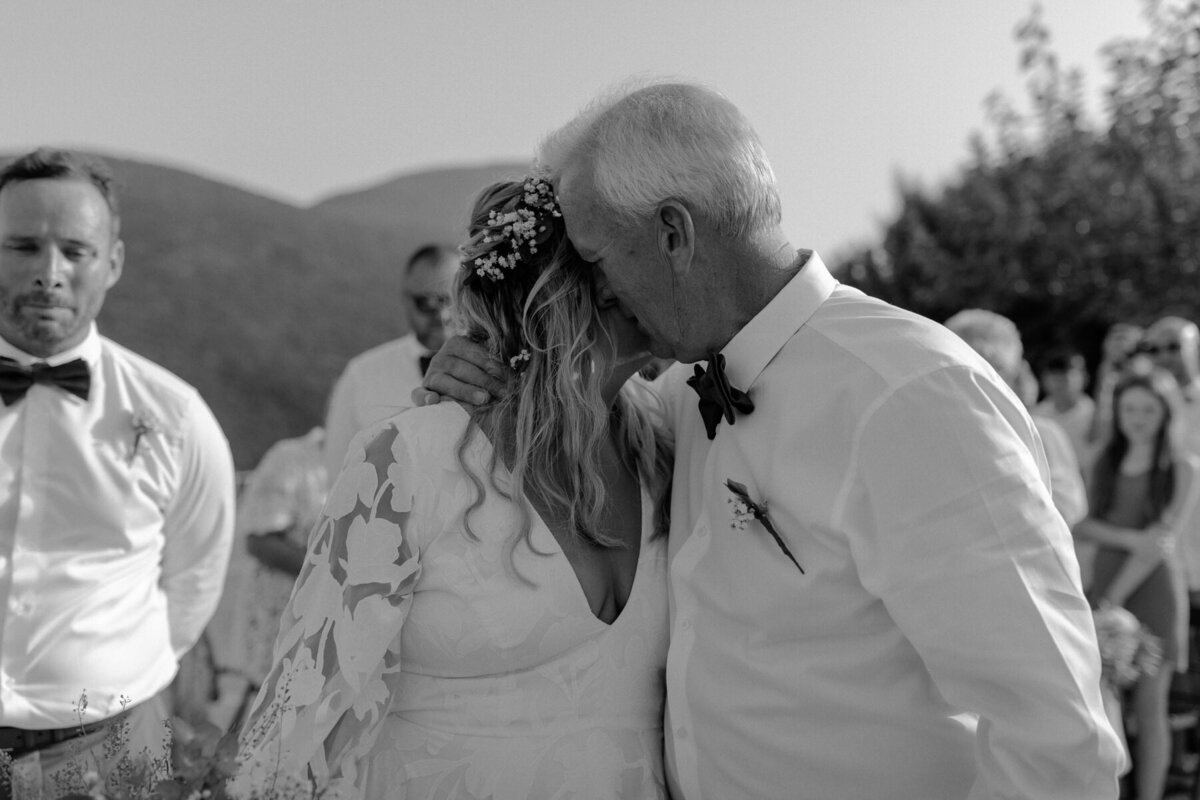 Kellyandsam_kefaloniawedding_dorsetweddingphotographer_lauradeanphotography-33-1