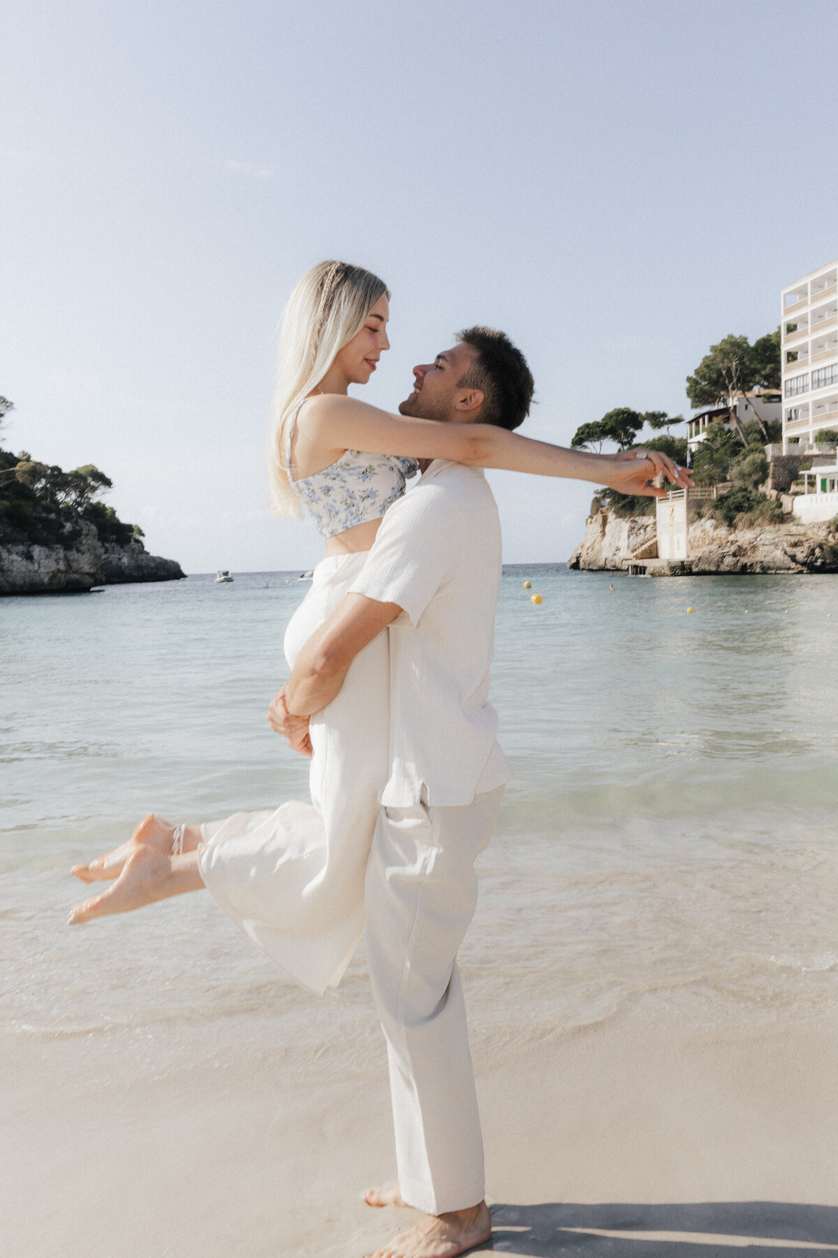 mallorca-modern-engagement