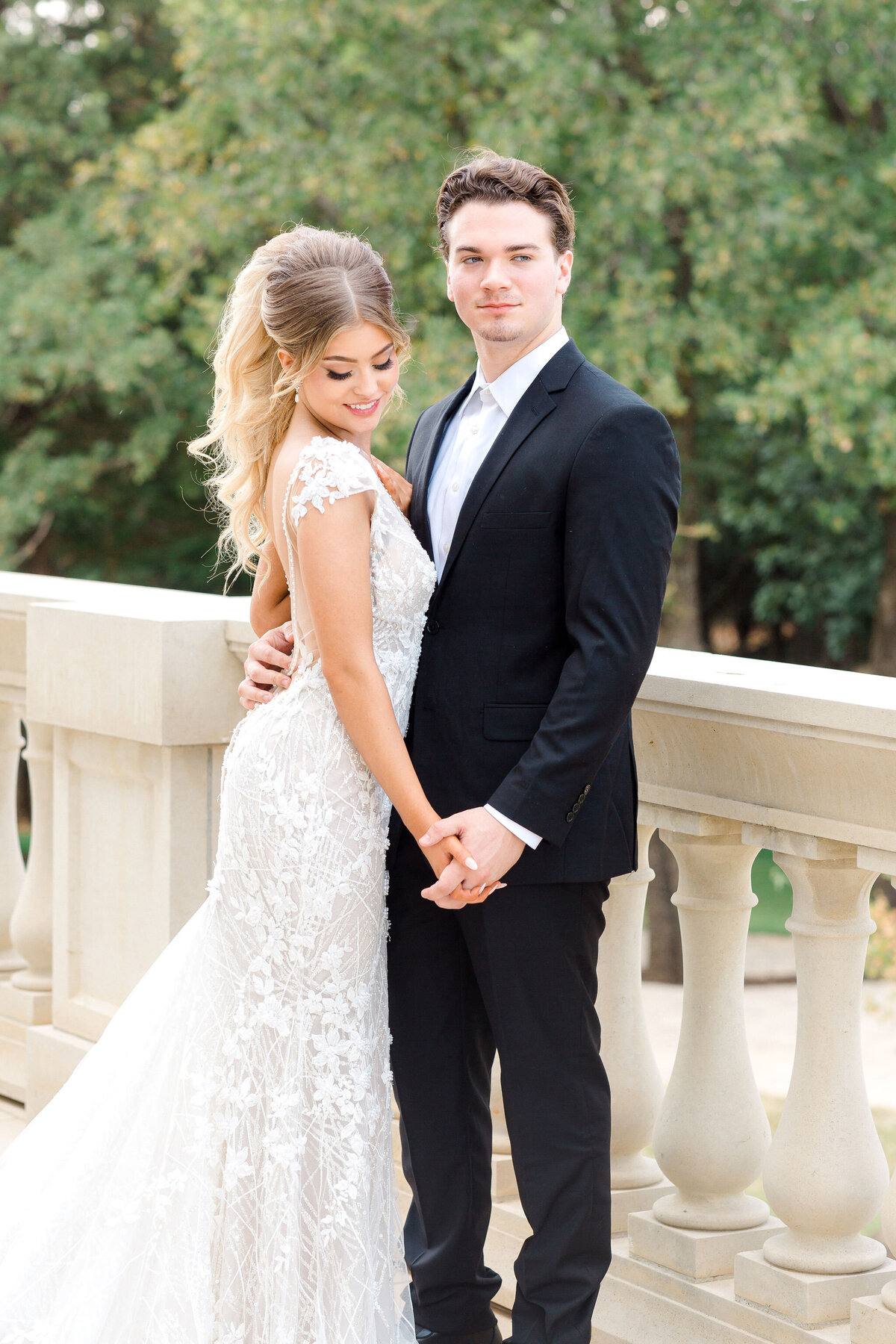 TheOlanaHickoryCreekWeddingTexasEditorial-39