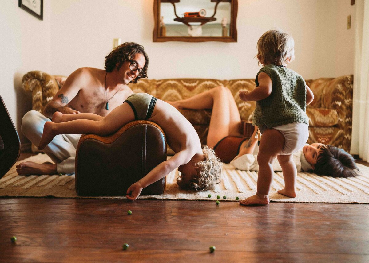 Chasing-Creative-doumentry-family-photography-2