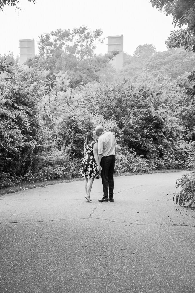 gwendolyn-ruth-photography-alexis-torrie-engagement-massachusetts-nahant-beach-9