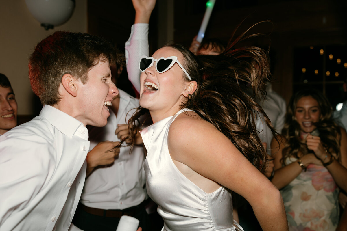 Abigail Anne Photography Storytelling Wedding Photographer in Colorado and Chicago — Wedding Photo 124