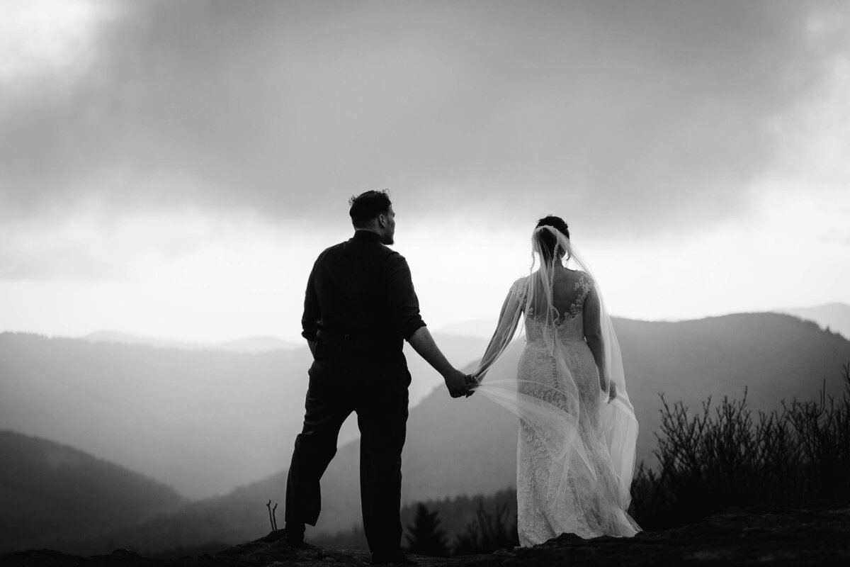 Black-Balsam-NC-Elopement-32