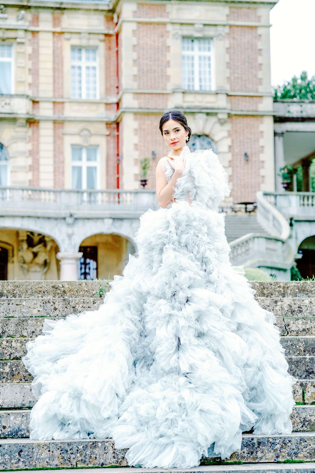 Bridal session at Château Bouffémont photographed by Lake Como Wedding photographer