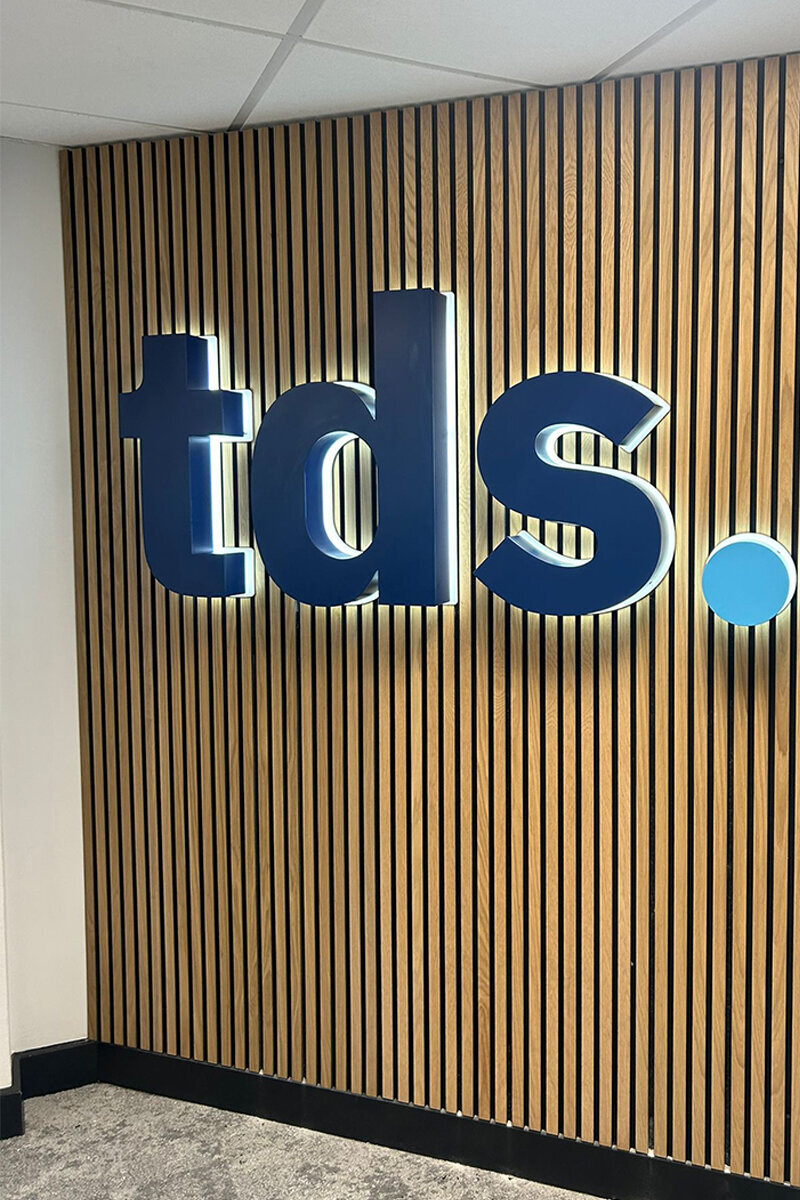 ellis-signs-built-up-halo-illuminated-letters-newcastle-gateshead-north-east