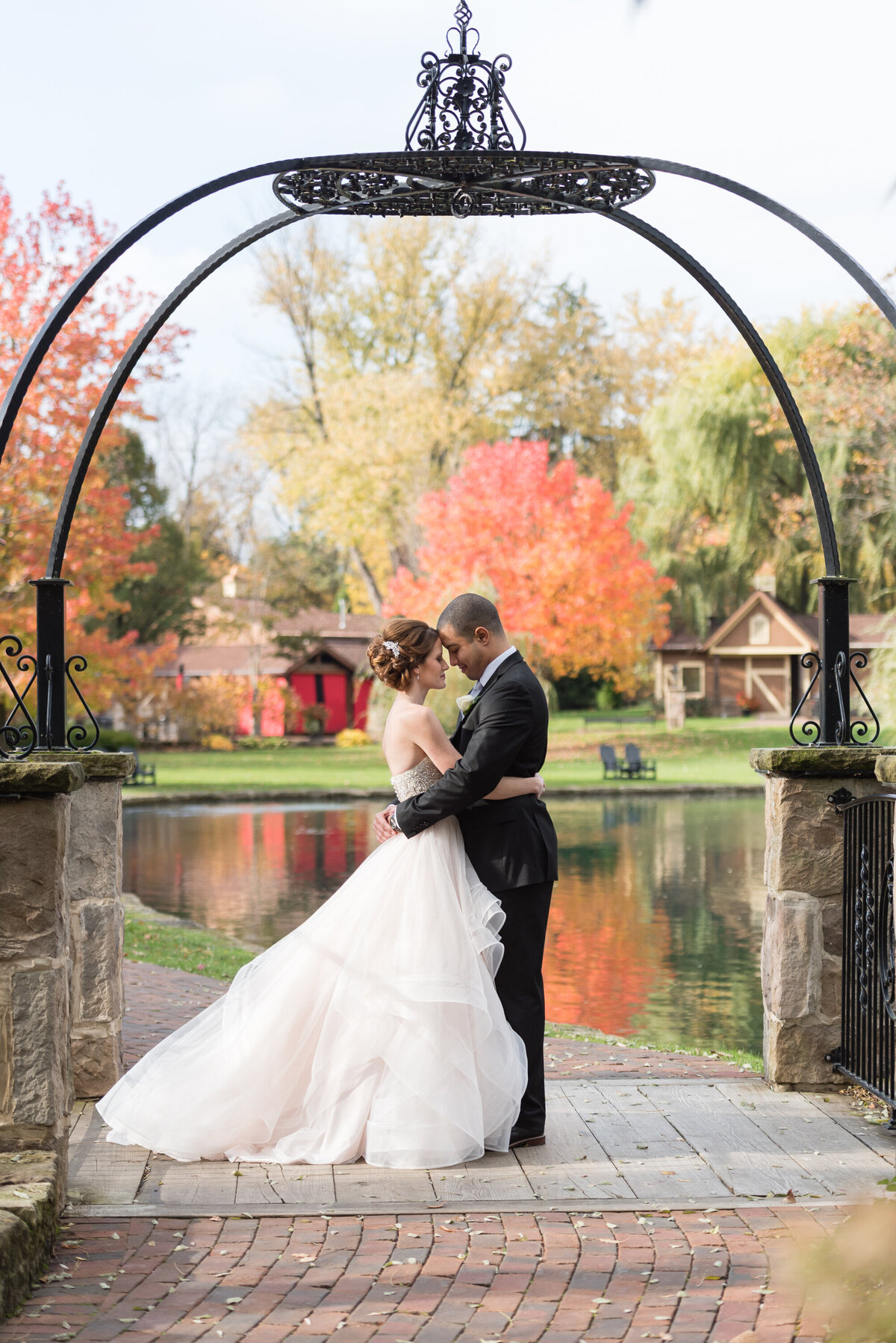 Fall-Ohio-Vineyard-Wedding-8389