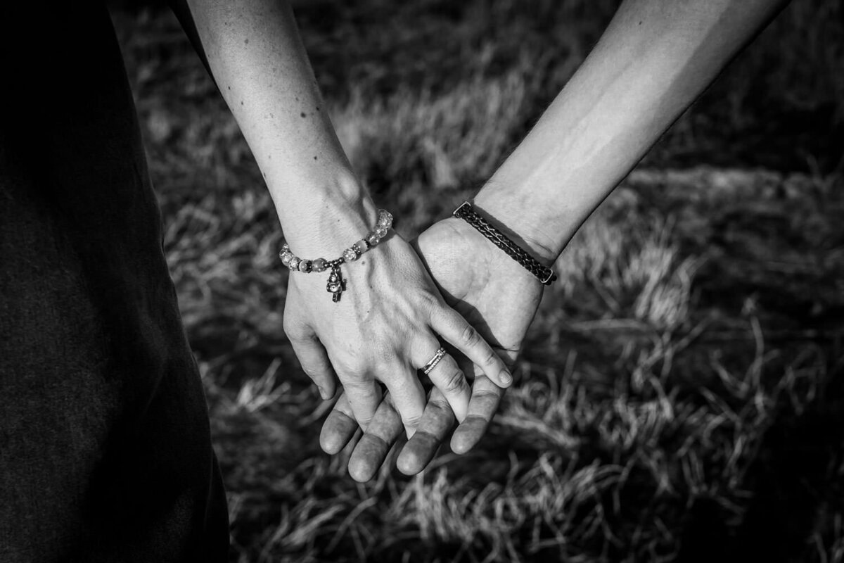 Tehotenske_foceni_Praha_6_Divoka_Sarka_fotografka_Karolina_Ticha_19