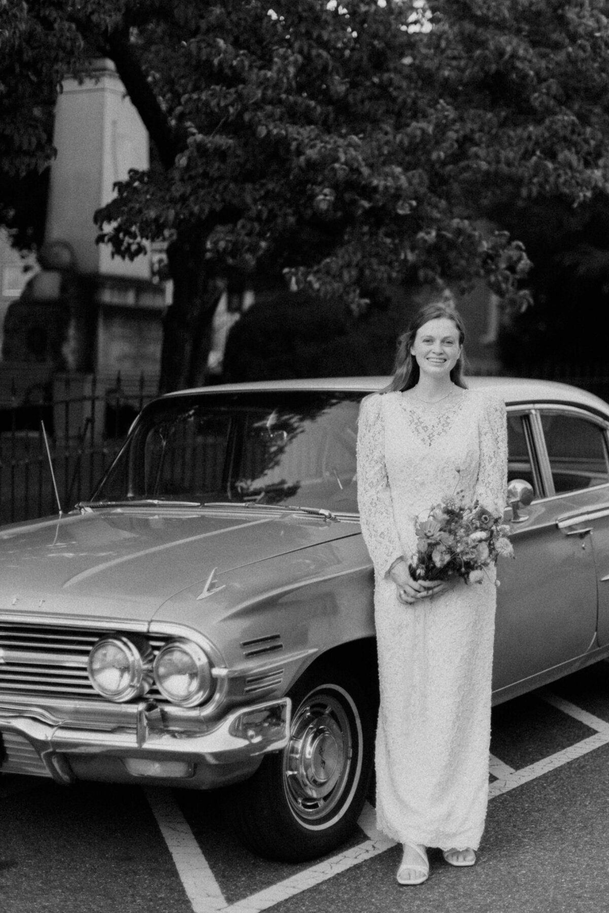 Chloe Parker Photography Heartfelt Wedding Photographer in Virginia — Wedding Photos 57