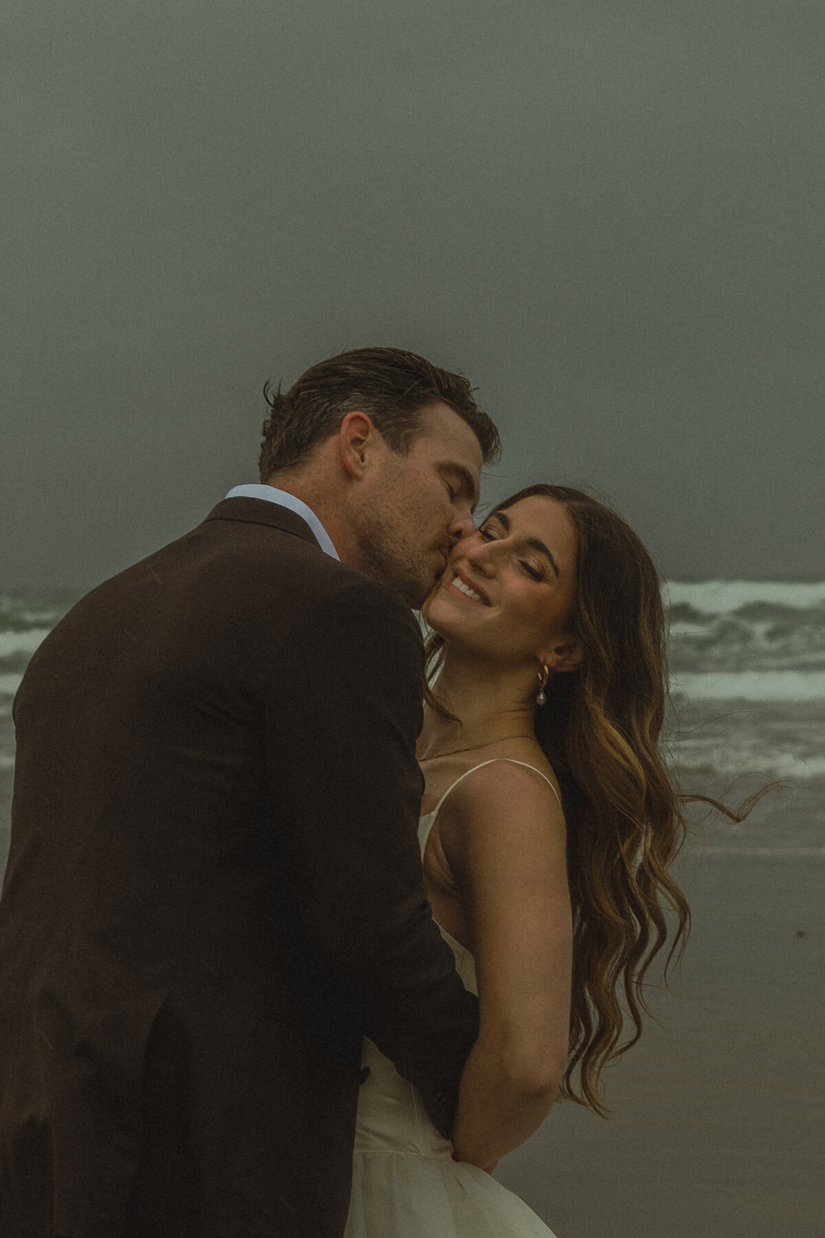 CannonBeachCouple-29