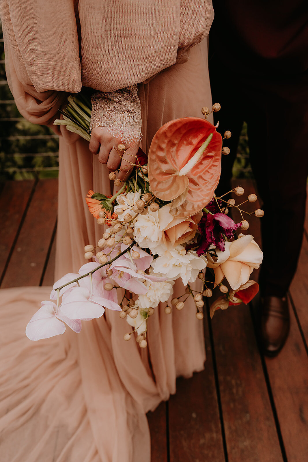 Peach-and-blush-wedding-bouquet