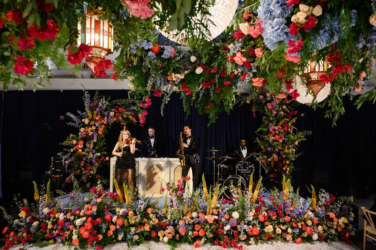 Adler Planetarium Luxury Wedding Flowers_16