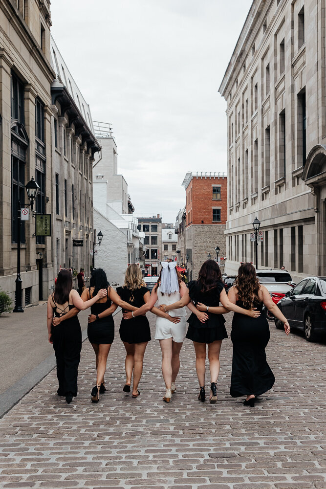 Montreal-Bachelorette-Party-Emma-Persi-Photography-16