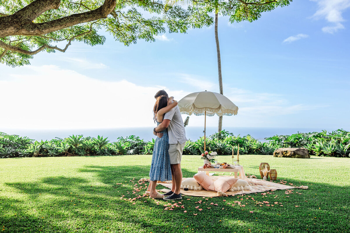 Hawaii-Engagement-Photos-Holualoa-Inn (16)
