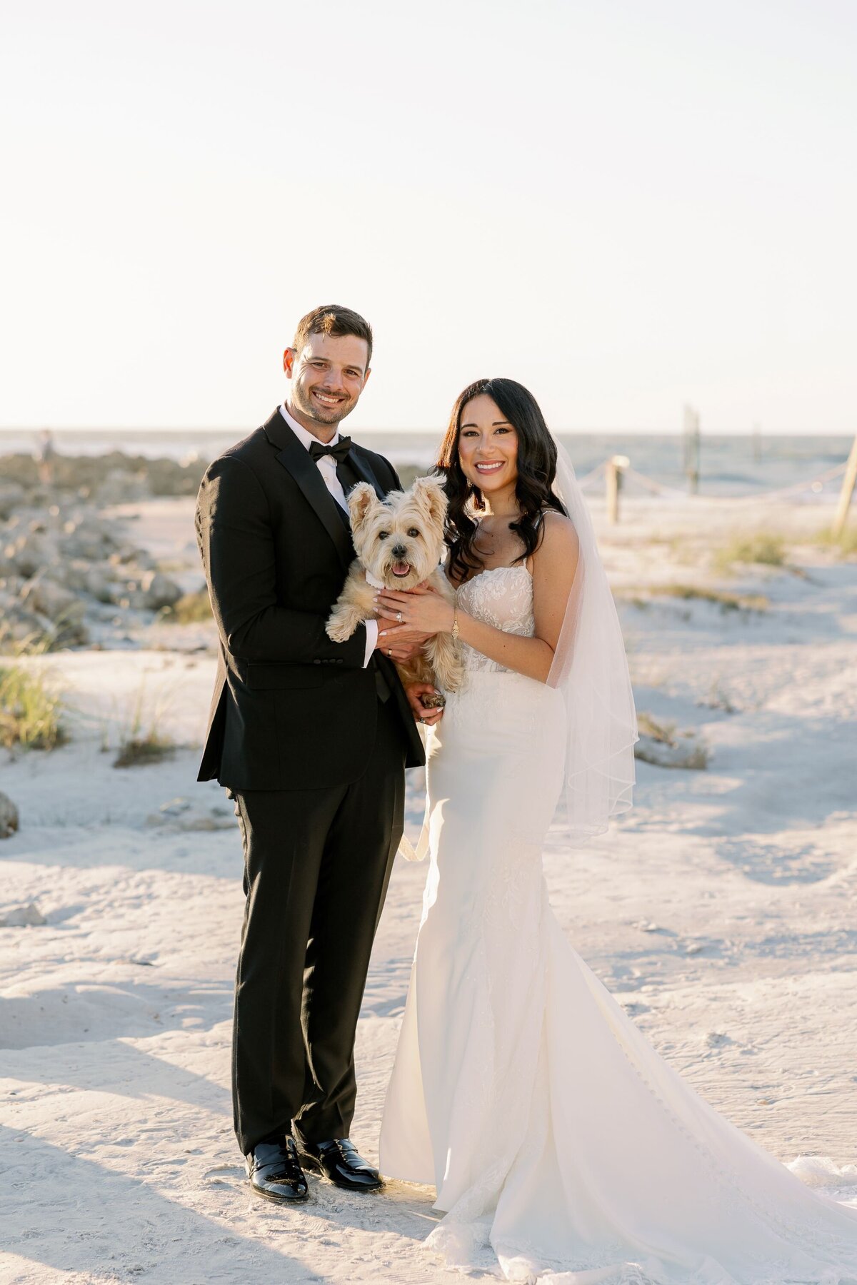 brittany-pannebaker-tampa-florida-destination-wedding-photographer-wedding-alexis-and-alex-boca-bay-pass-club-32