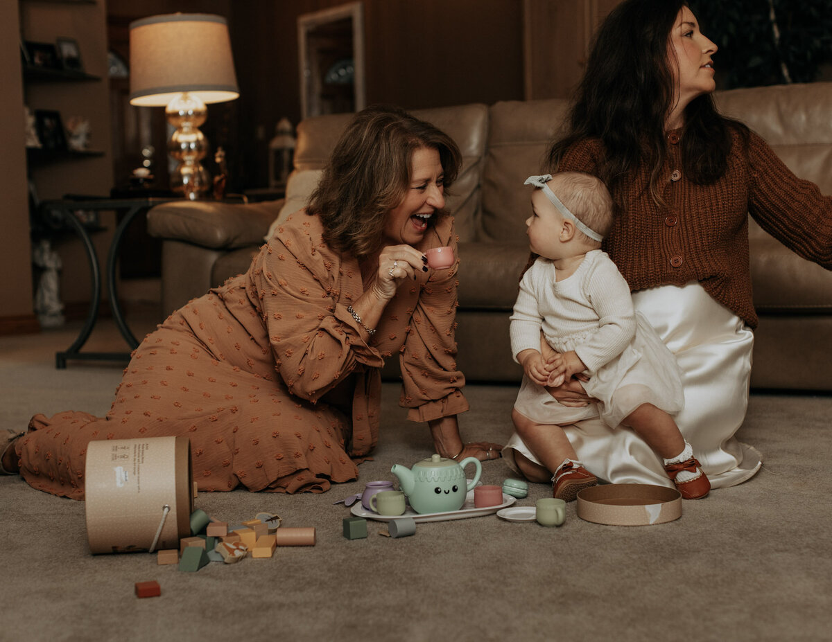 brighton-extended-family-photographer-anadalai-photography