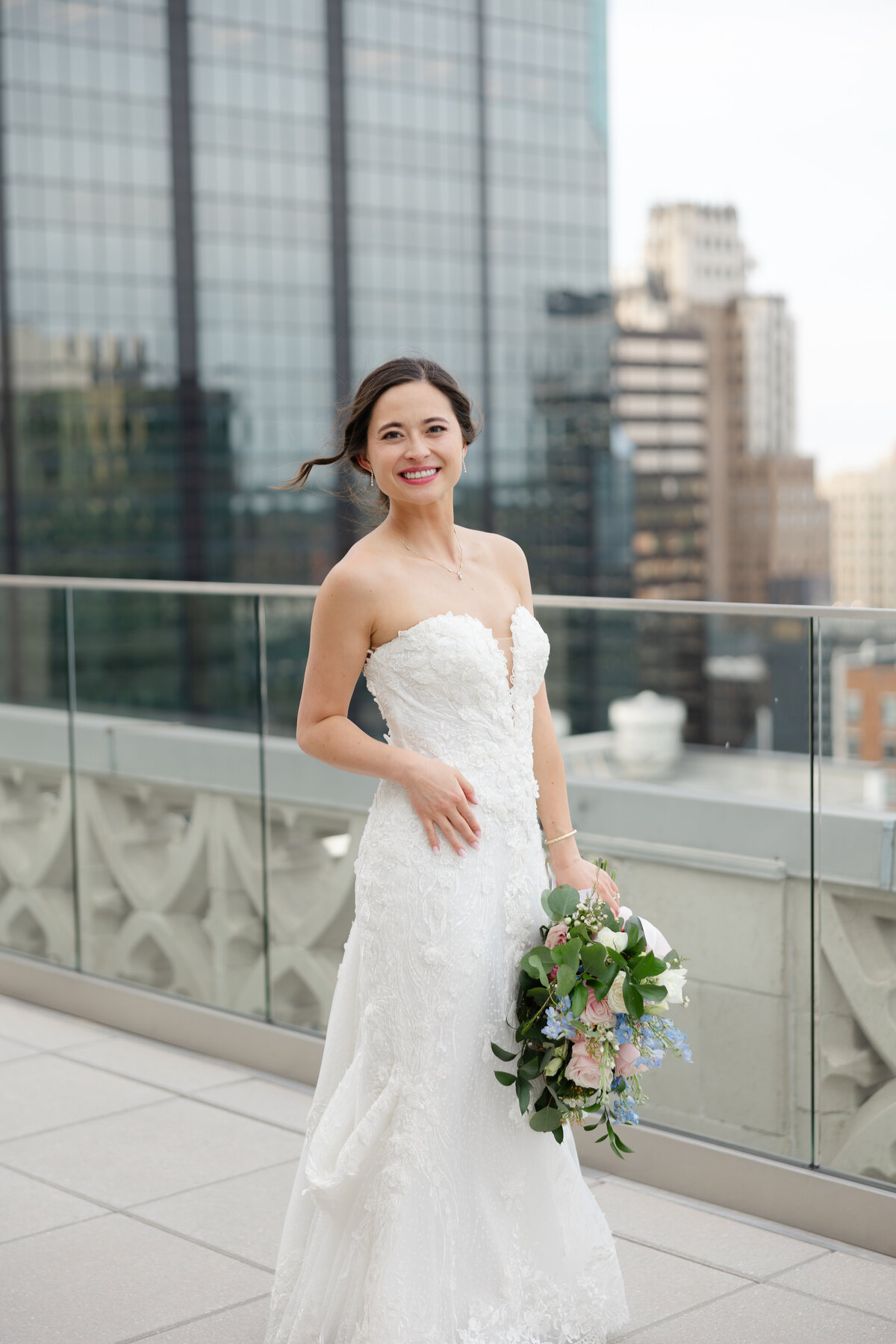 luxury hotel kansas city wedding -84