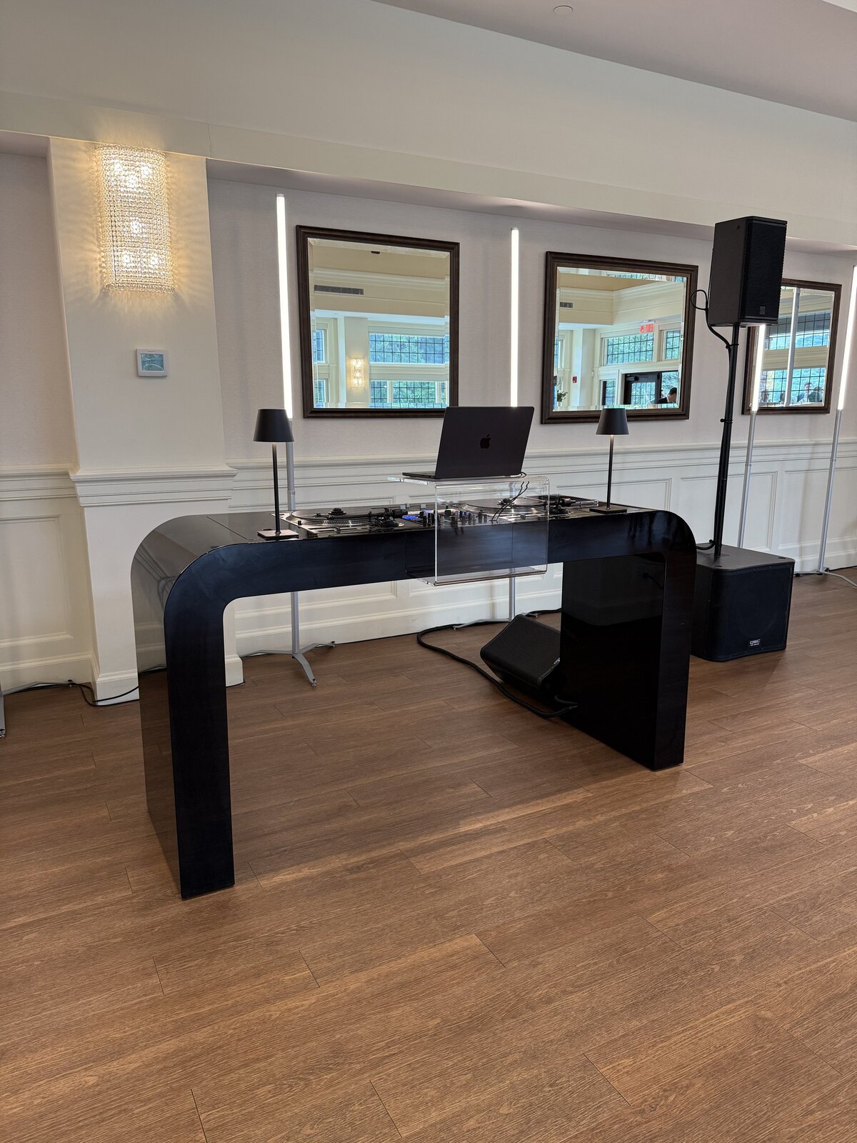 custom-dj-wedding-booth-furniture-st-clements-marina