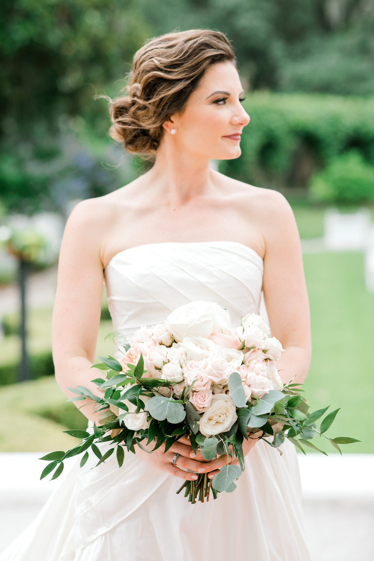 Bridal portraits by Sarahdipity Photos in GA at Jekyll Island