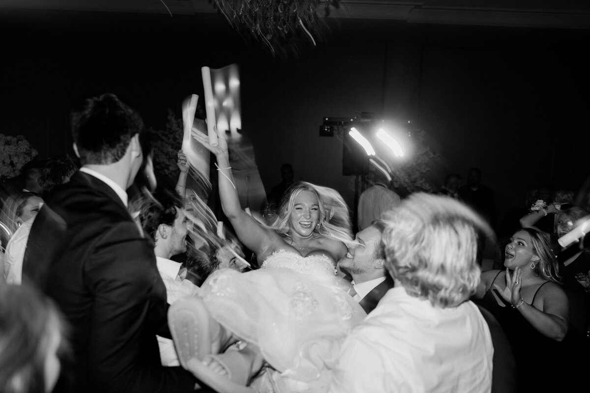 Brandi Allyse Dallas Wedding Photographer, Texas Wedding Photographer, Chicago Wedding photographer, California wedding photographer, New York wedding photographer, Fort Worth wedding photographer, Florida wedding photographer, Mexico wedding photographer