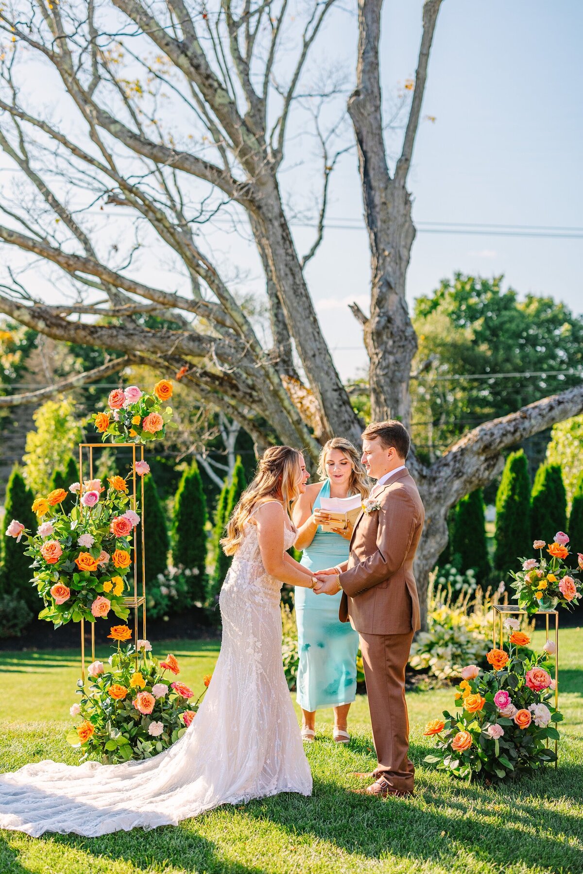 Vibrant_Palm_Springs_Inspired_Red_Barn_at_Outlook_Farm_Summer_Photography_Maine_Wedding_Photographer_0056
