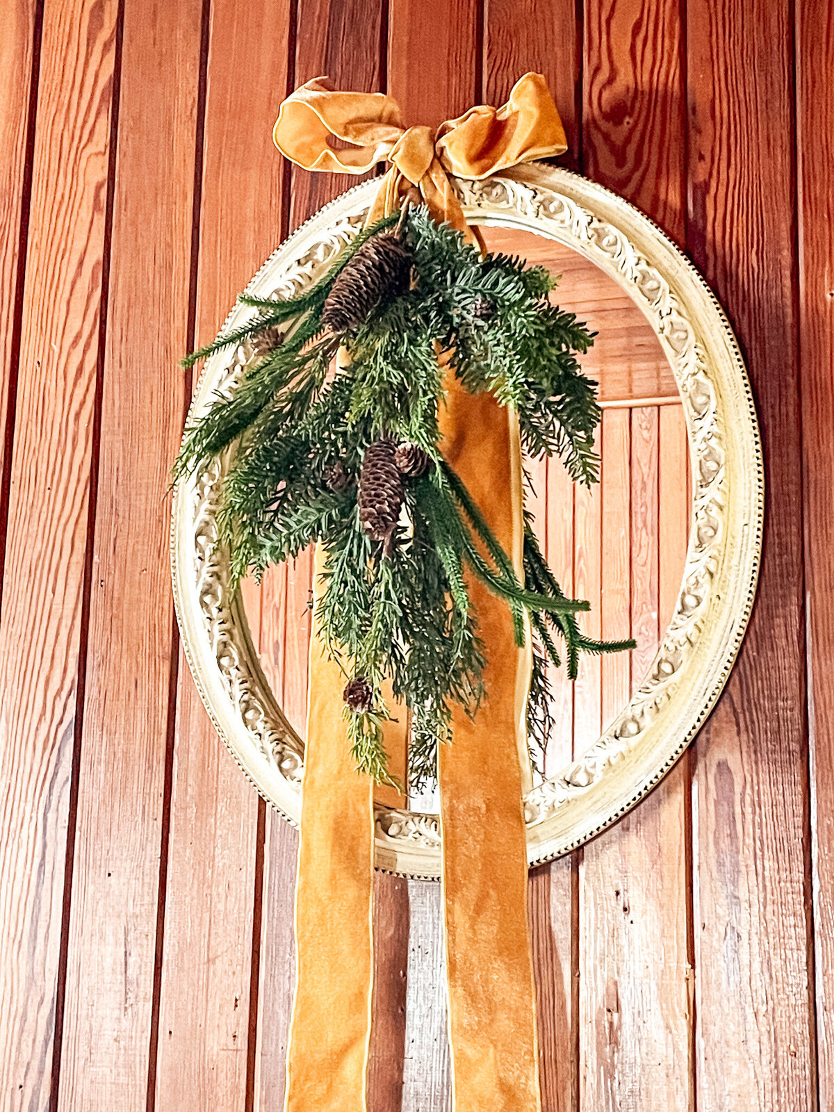Mountain-Laurel-Farm-Christmas-Mini-Session-Photo-Venue202