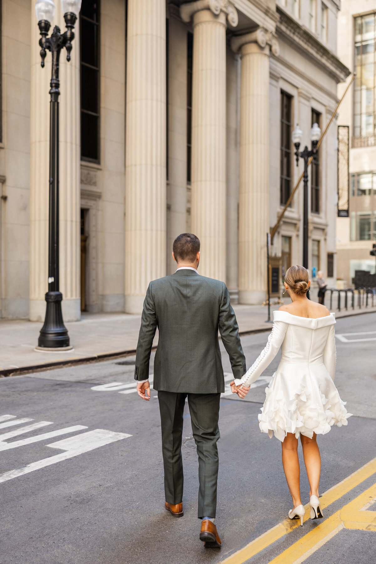 intimate-chicago-elopement-wedding-hoxton-hotel-photos-20