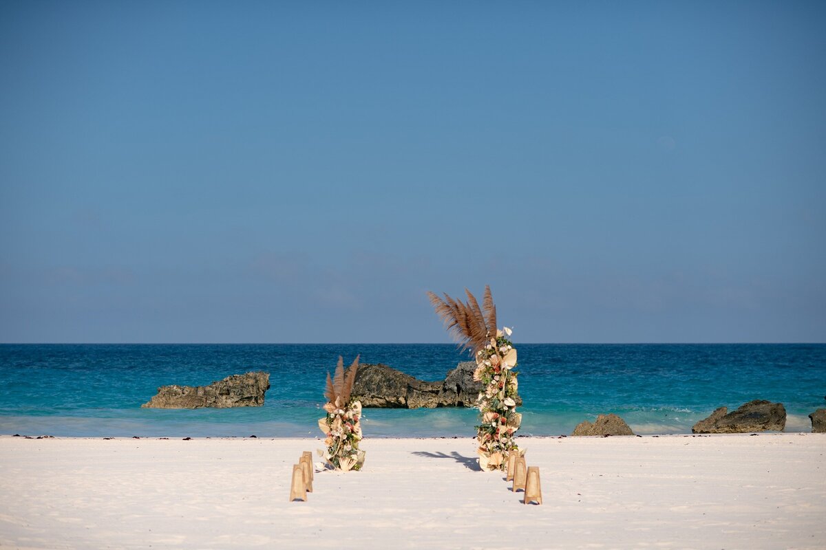 Fricks-Point- Beach-Wedding-Dasfete-22