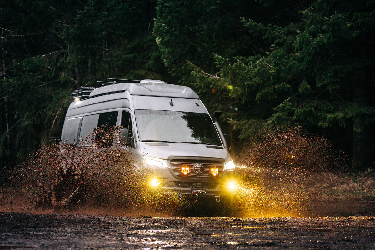 Home [benchmarkvehicles.com]