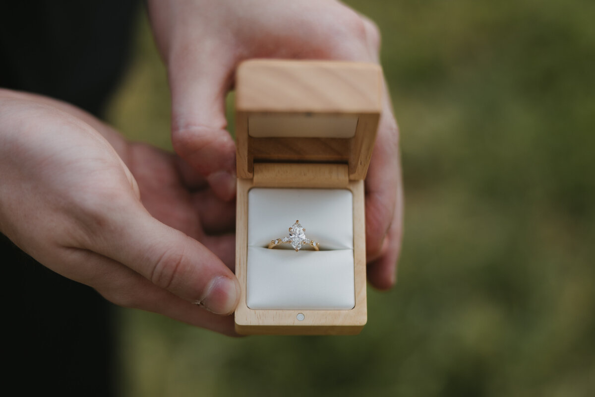 Abby Heron Photography Texas Based and Travel Wedding and Couples Photographer — Engagement Gallery for Amos + Julia 14