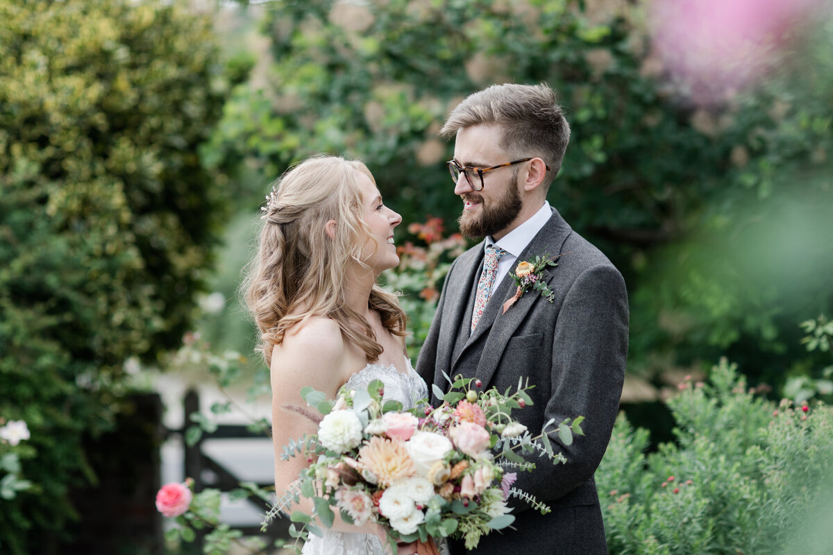 0100 country weddings at Upwaltham Barns in West Sussex