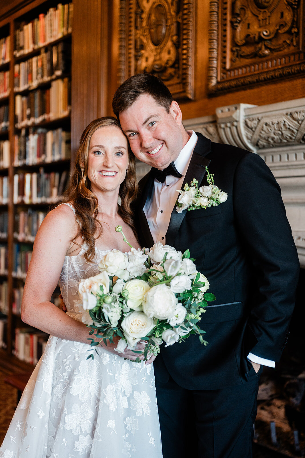 university club of chicago wedding photos by fox and ivory - 39