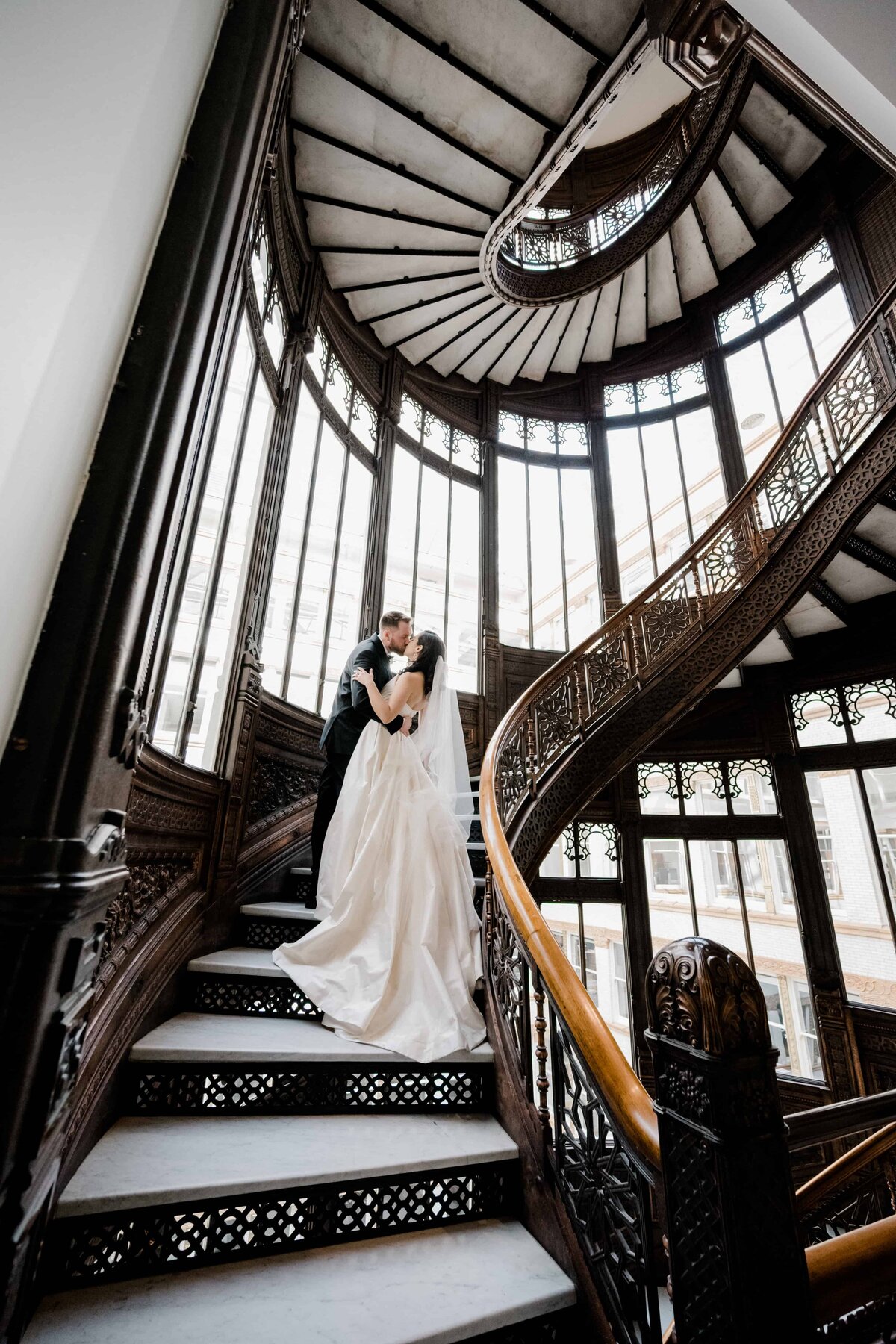 Chicago-Rookery-Wedding-054