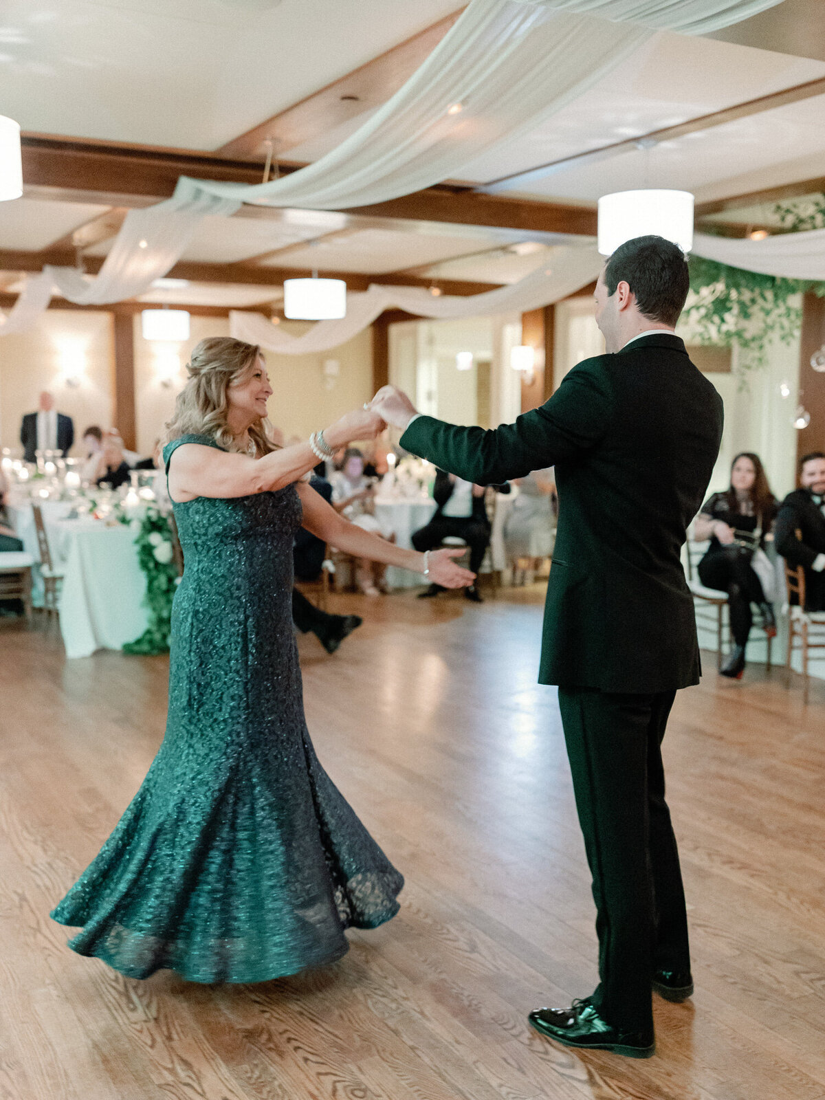 Woodstock Inn Vermont Wedding Photos-Halie Child Photography-303